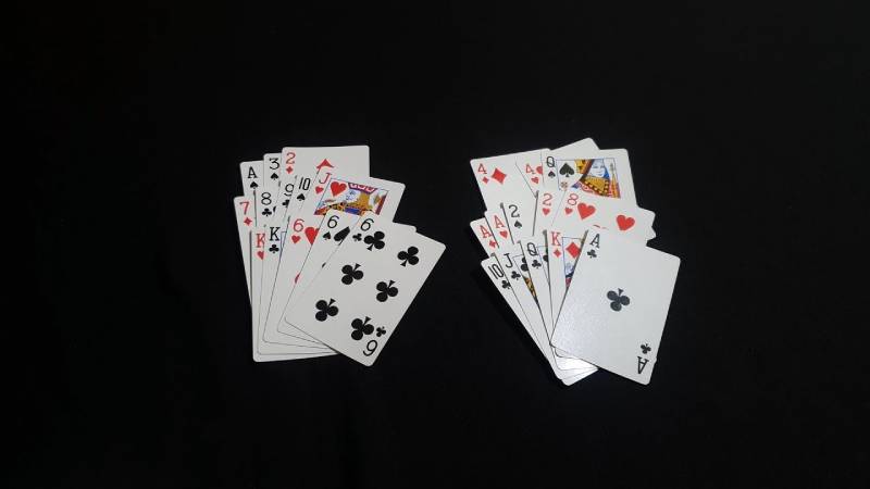 Mậu Binh là gì?